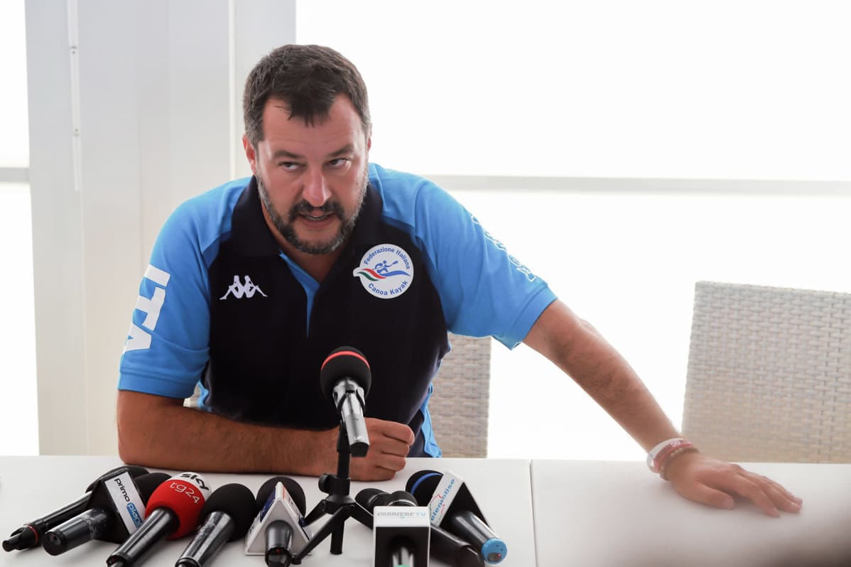 Matteo Salvini lehdistötilaisuudessa 9. elokuuta Termolissa, Italiassa.