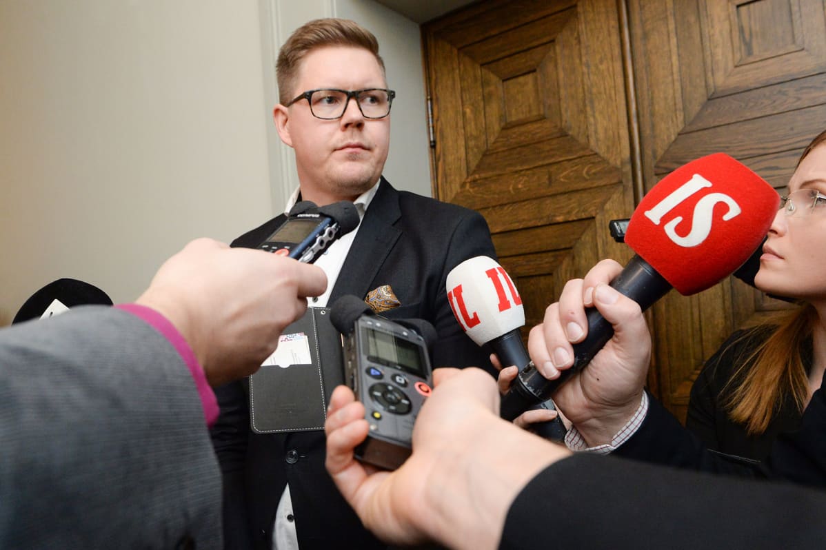 SDP:n Antti Lindtman ilmoitti olevansa käytettävissä pääministeriksi puolueen eduskuntaryhmän kokoukseen jälkeen eduskunnassa Helsingissä 3. joulukuuta 2019.