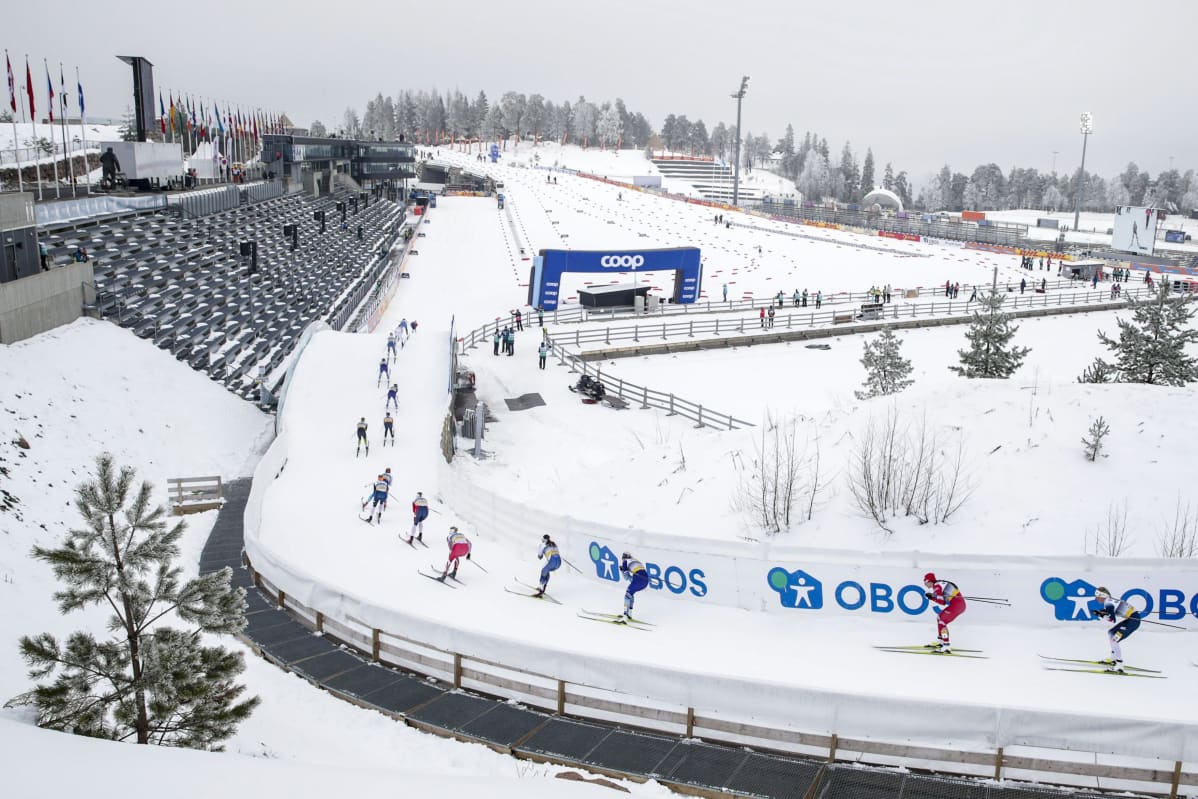 Holmenkollenin tyhjä stadion