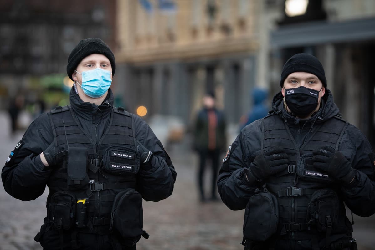 Tallinnan maskien vastainen mielenosoitus.