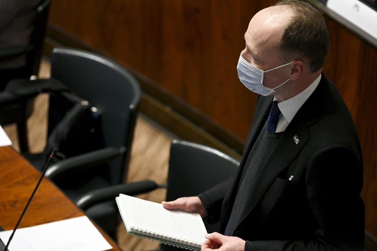 Jussi Halla-aho eduskunnan täysistunnossa.