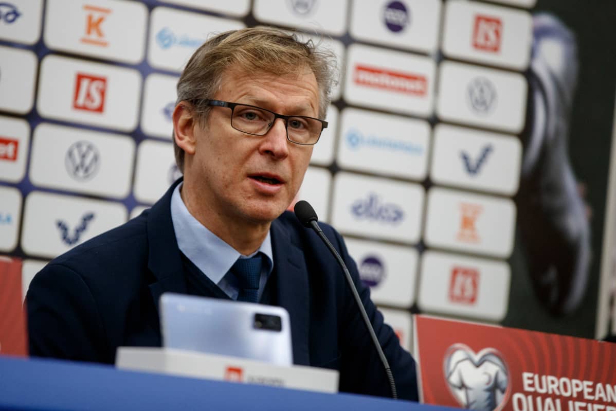 Markku Kanerva lähikuvassa.