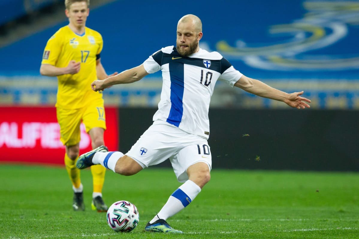 Teemu Pukki kuvassa