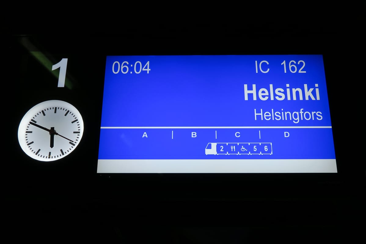Helsingin junan lähtöaikataulu