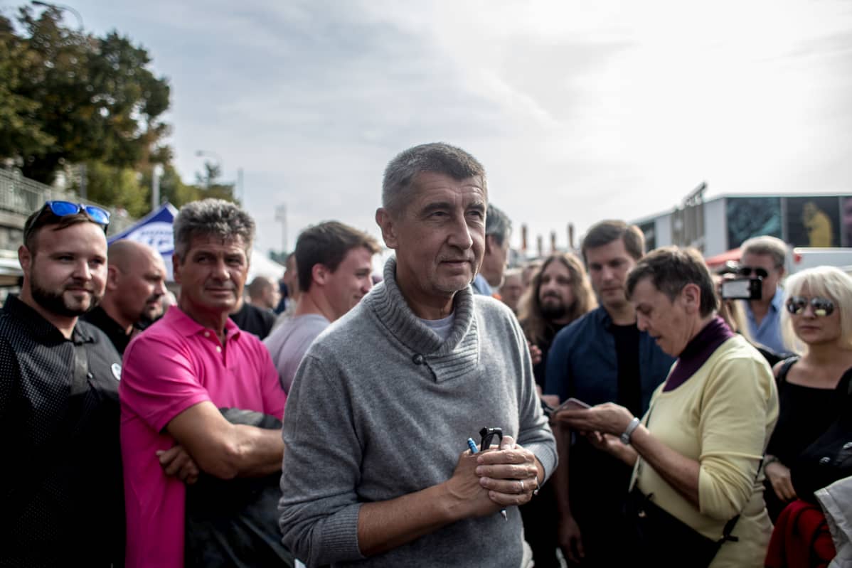 Tšekin tasavallan vaalein ennakkosuosikki on liikemies ja miljardöödi Andrej Babiš.