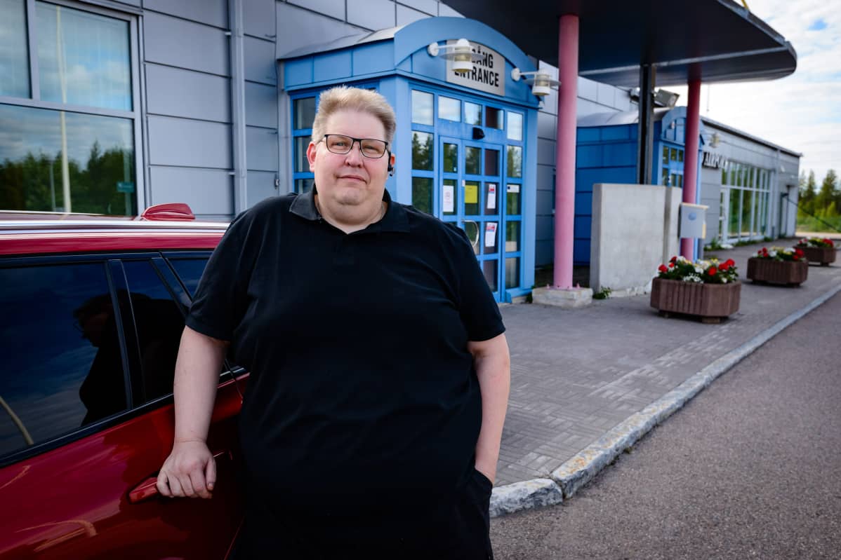 Autokauppias Mikael Calla Jällivaarasta.