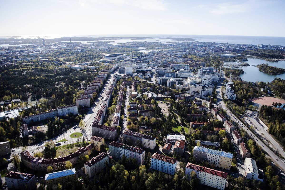 Kuvassa on Meilahti Helsingissä toukokuussa 2020.