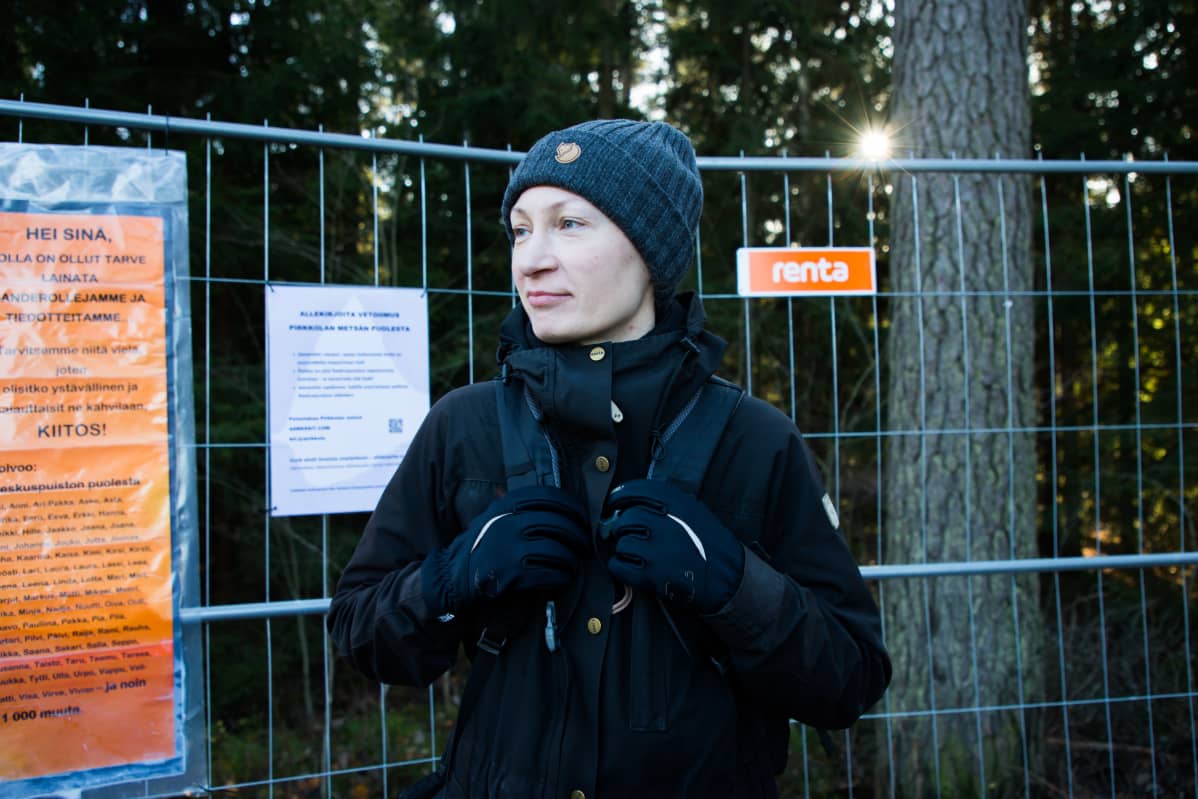Marjut Ollitervo vastustaa Pirkkolan uutta monitoimihallia Keskuspuistoon.