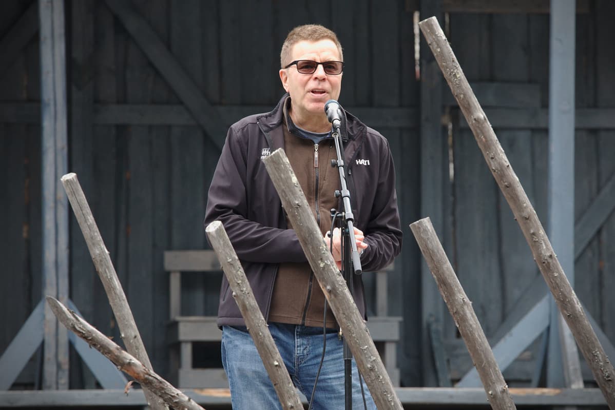 Mato Valtonen, Pyhä Unplugged -festivaalin taiteellinen johtaja.