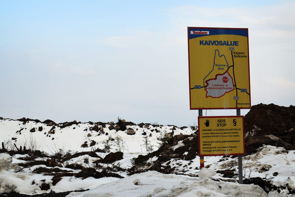 Terrafamen kaivosalueen kyltti.