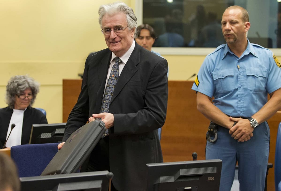 radovan karadzic oikeudessa
