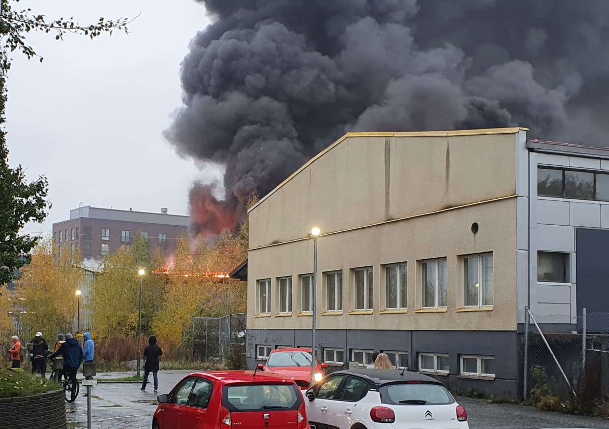 Tulipalo Turun Pansiontiellä 21.20.2020.