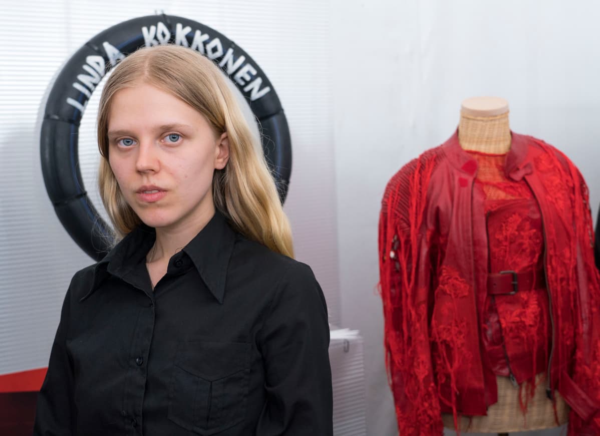 Muotisuunnitelun opiskelija Linda Kokkonen, Hyéres-finalisti.