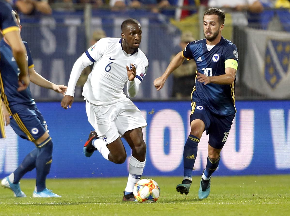 Glen Kamara Miralem Pjanic
