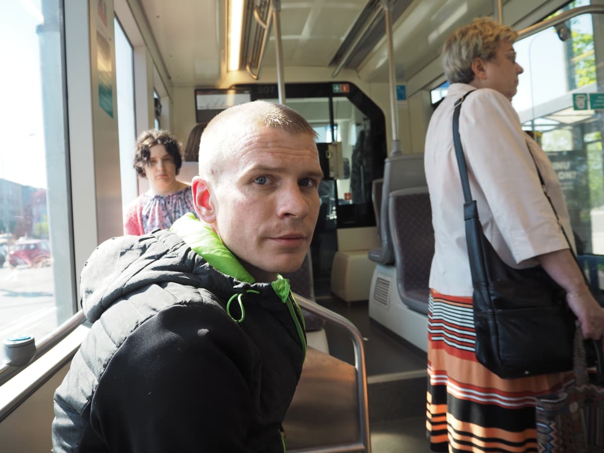 Ilmainen joukkoliikenne on vähentänyt Rain Titon autoilua.