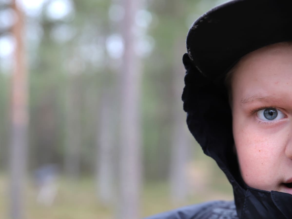 Hän ei koukku minua jälleenvapaa dating verkko sivuilla Suomessa