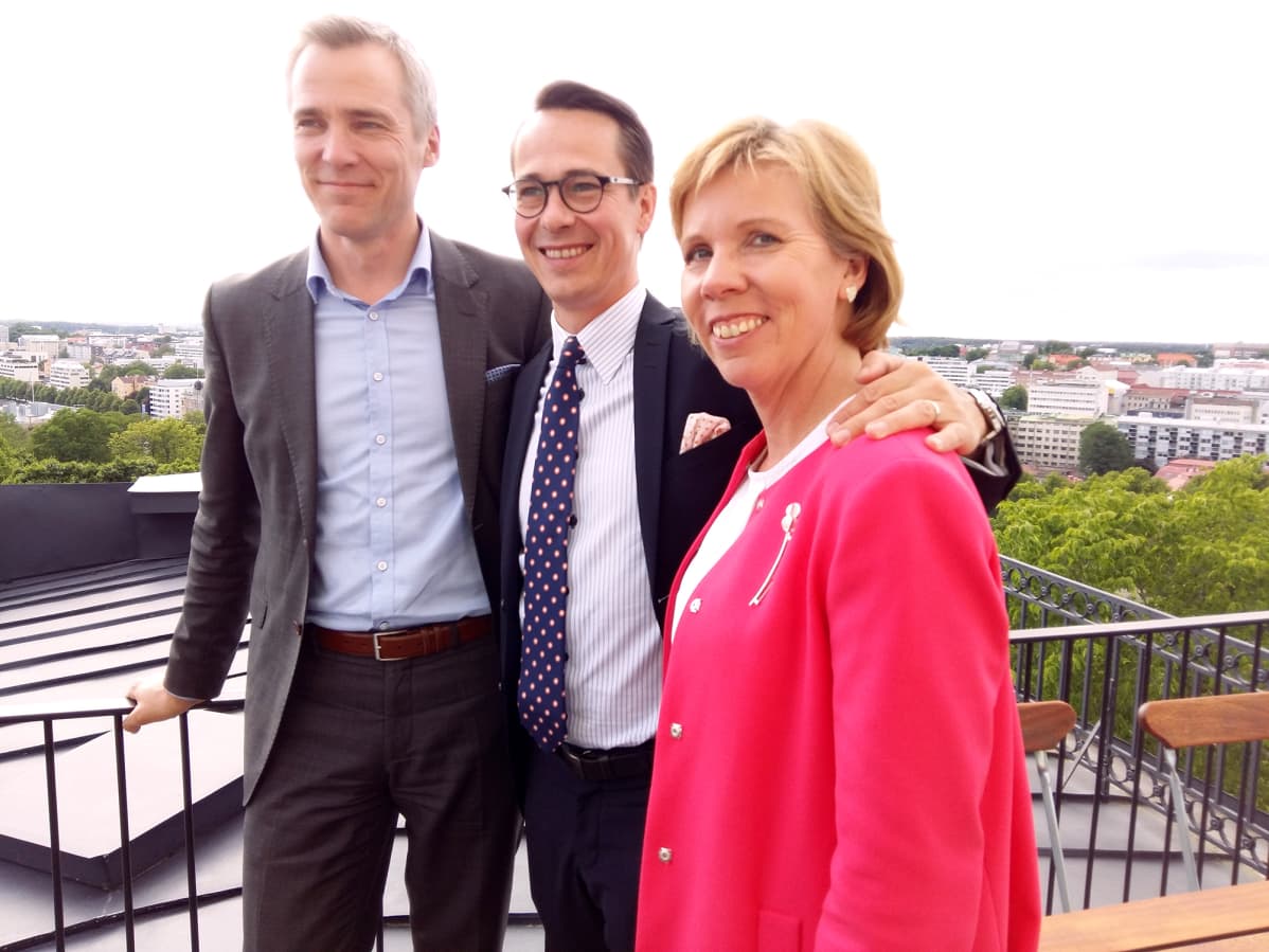 Anna-Maja Henriksson, Carl Haglund ja Anders Adlercreutz