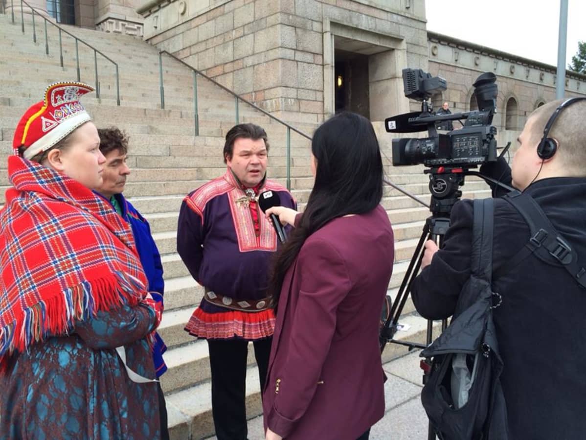 Ságadoallit jienasteami maŋŋá 10.3.2015