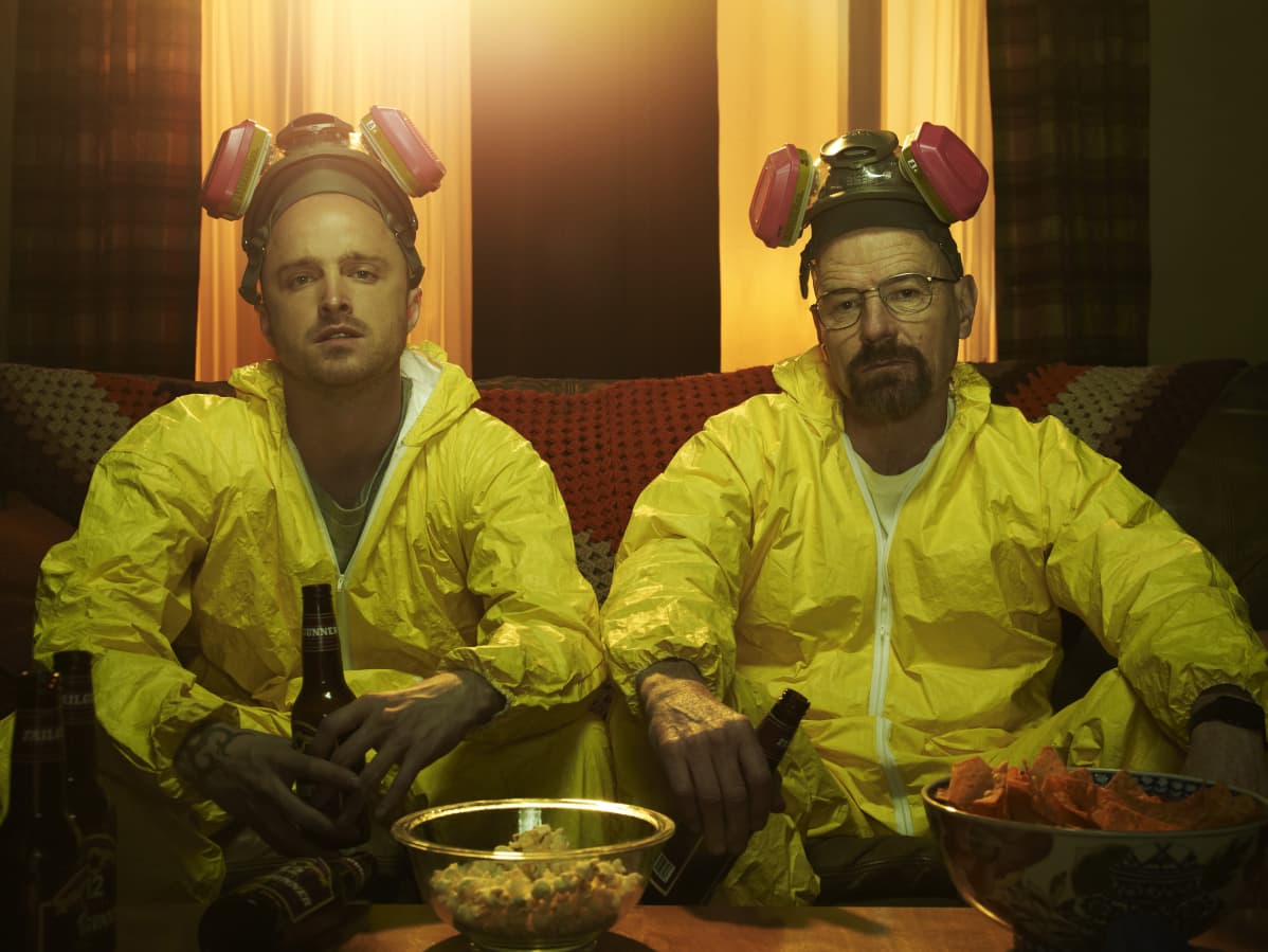 Jesse Pinkman och Walter White i gula overaller