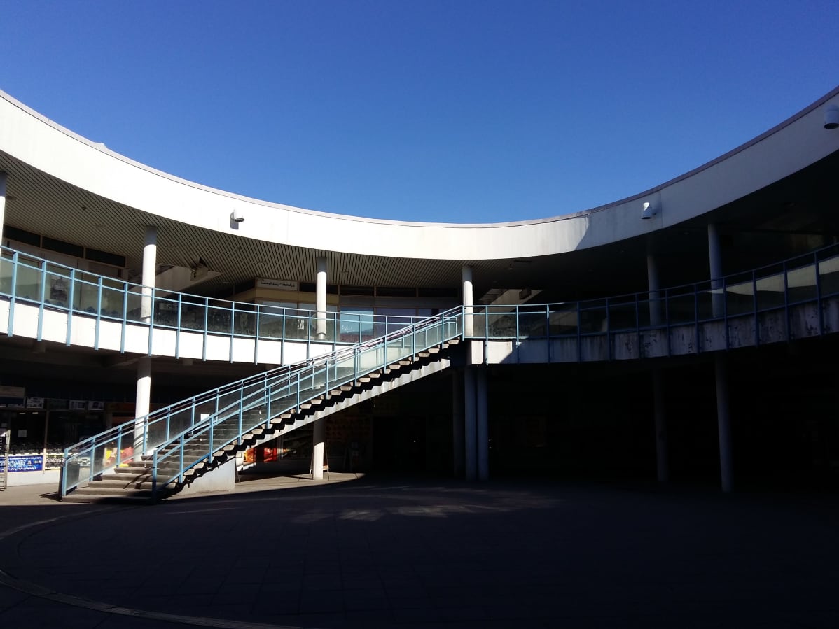 Puhos gamla köpcentrum i Östra centrum i Helsingfors.