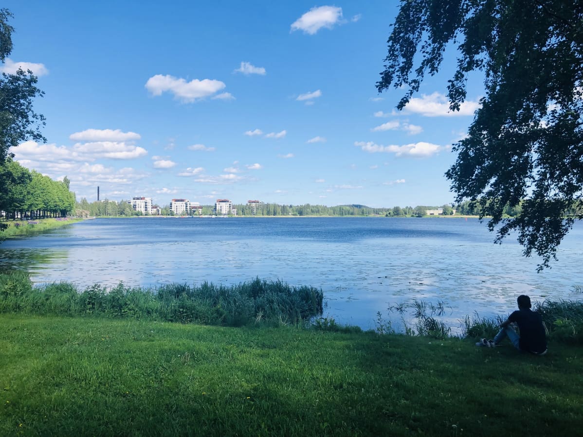 Vanajaveden rantaa Hämeenlinnassa