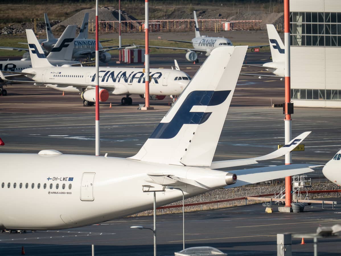 Lentokoneita Helsinki-Vantaan lentokentällä