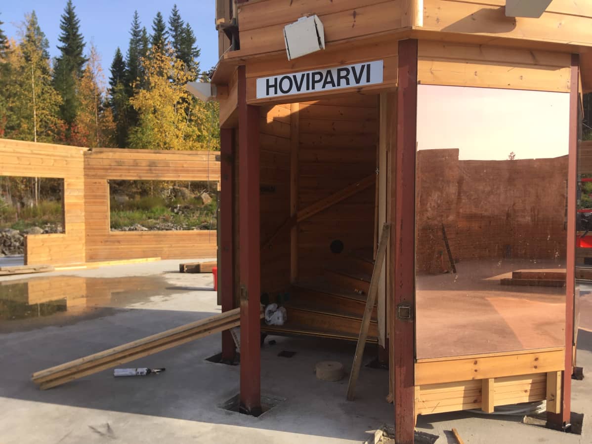Lomakouheron tanssilava siirretään kylätaloksi Vimpeliin