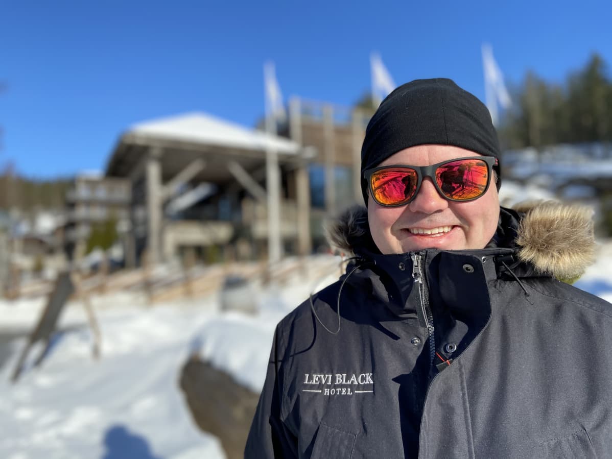 Markus Heiskanen johtaa matkailukeskusta Rantasalmella.