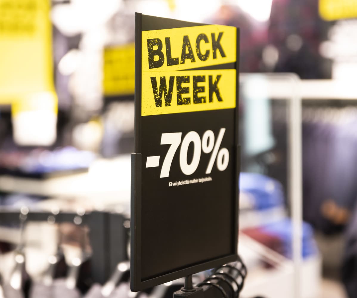 Black week -alennus -70% -kyltti.