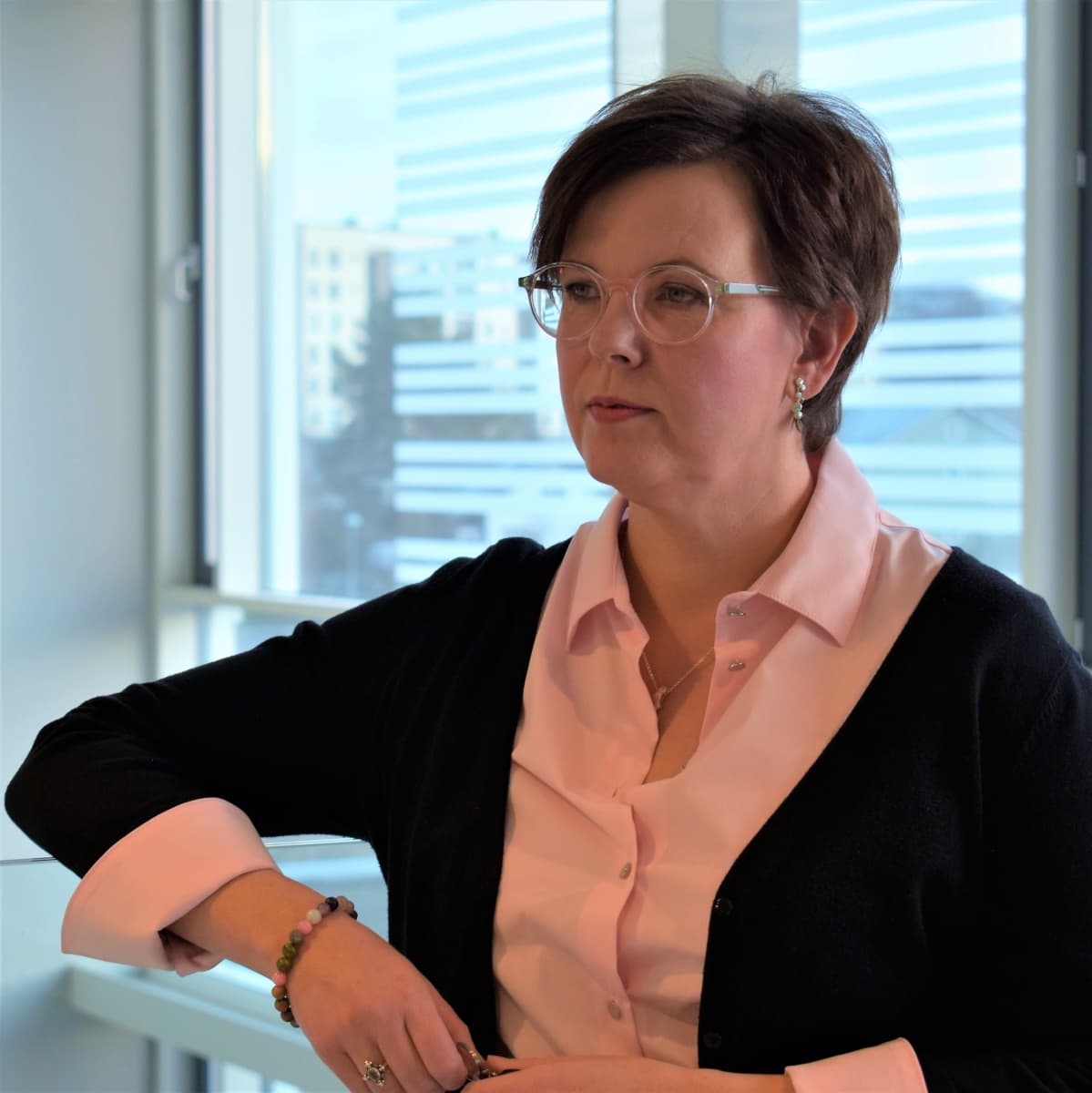 Lastensuojelun työelämäprofessori Oona Ylönen