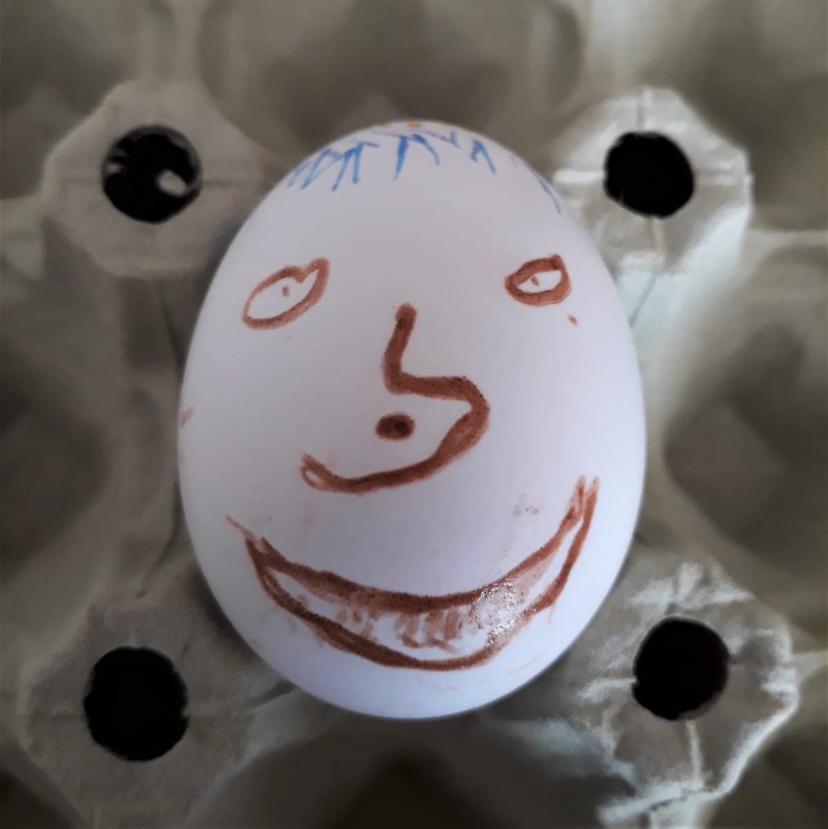 Väritetty pääsiäismuna