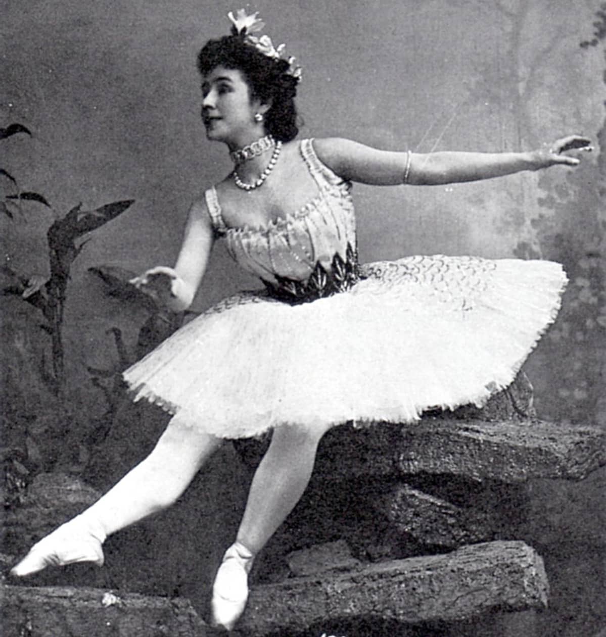 Mathilde Krzesinska, Tsaari Nikolai II:n rakastajatar.