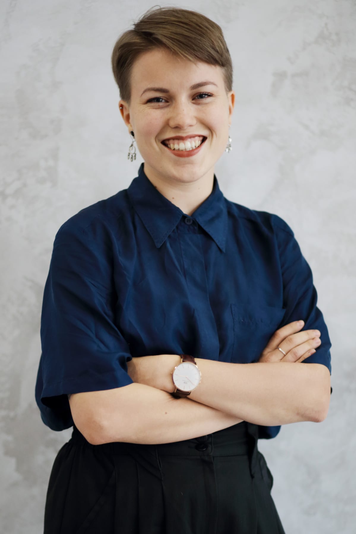 Anniliina Lassila valmistuu kirjallisuudentutkijaksi. Hän haluaa kustannusalalle töihin.