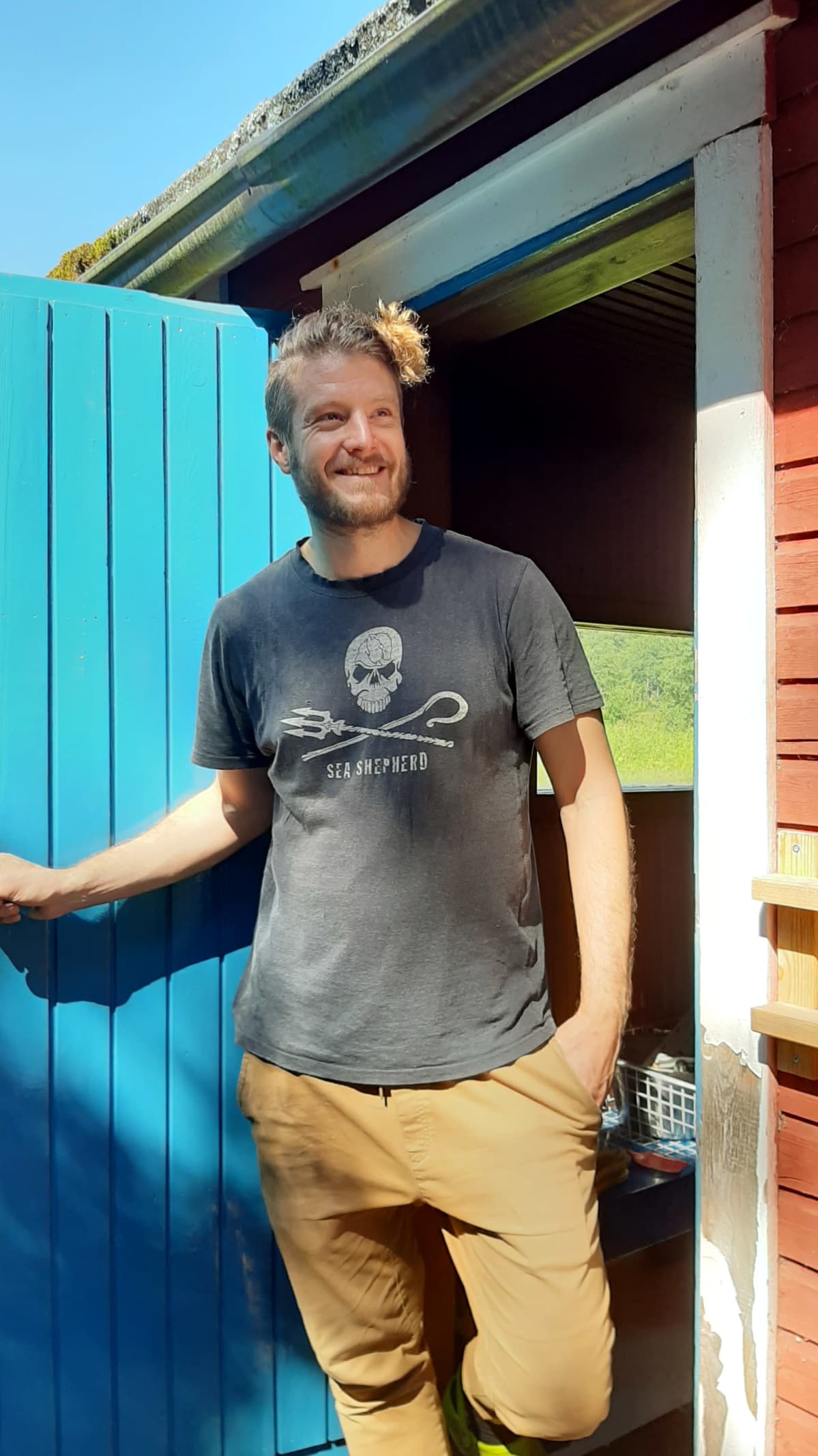 Matti Tuomaala kesämökillään