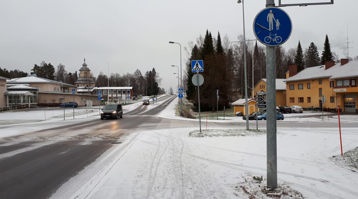 Talvinen maisema Savitaipaleen keskustasta