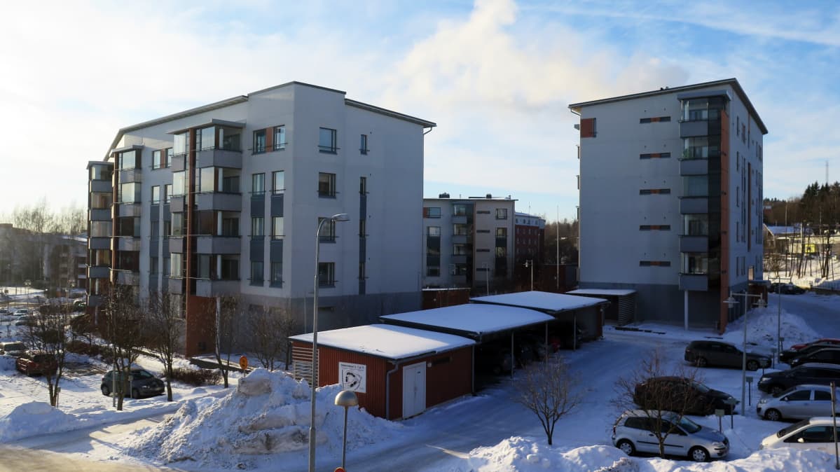 Kerrostaloja Tampereen Haapalinnassa