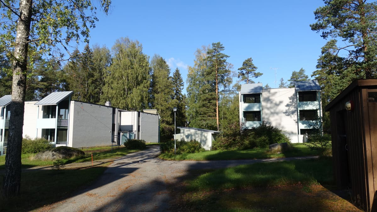 Tyhjät kerrostalot