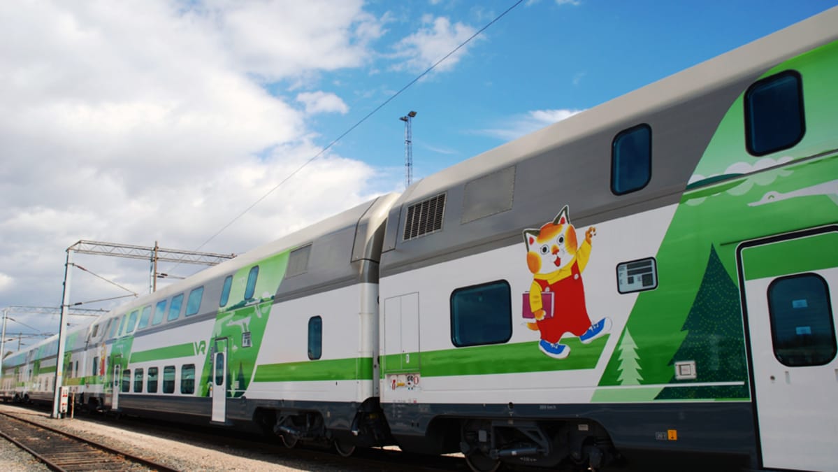 Sensuroimaton japanilainen juna suku puoli