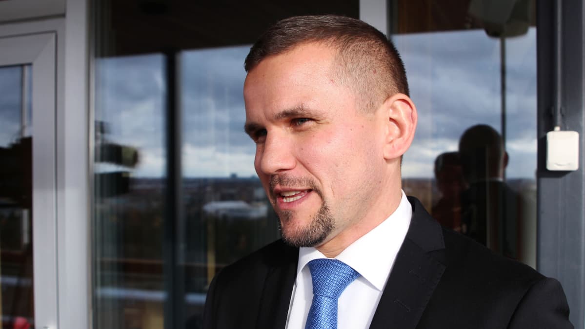 Vuokraturva Oy:n hallituksen puheenjohtaja Timo Metsola