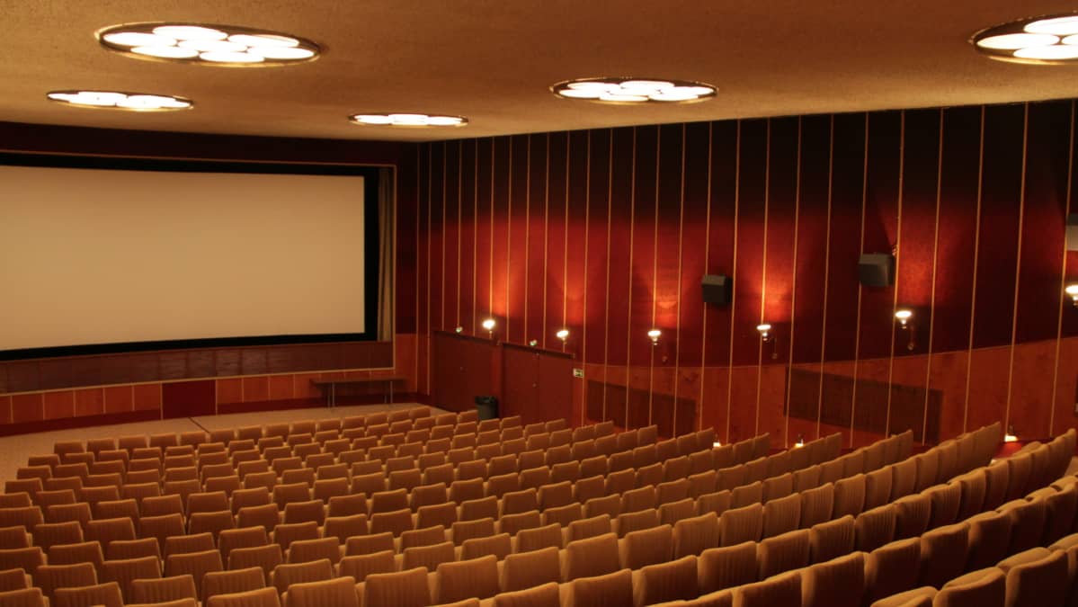 Elokuvateatteri Nuijamiehen teatterisali.