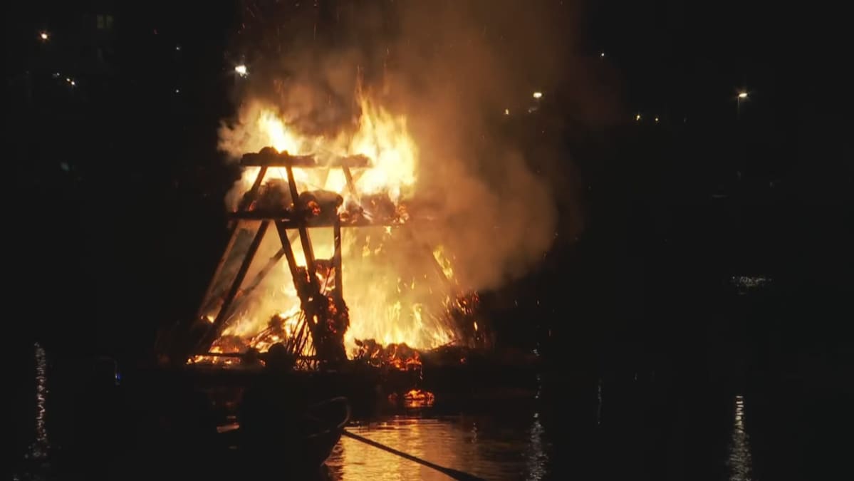 Kekripukki palaa Kajaaninjoella