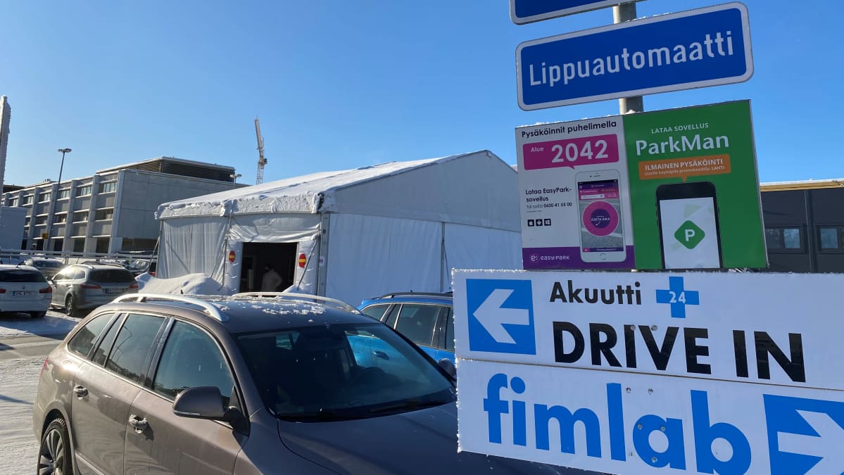 Drive-in koronatestauspaikka Lahdessa