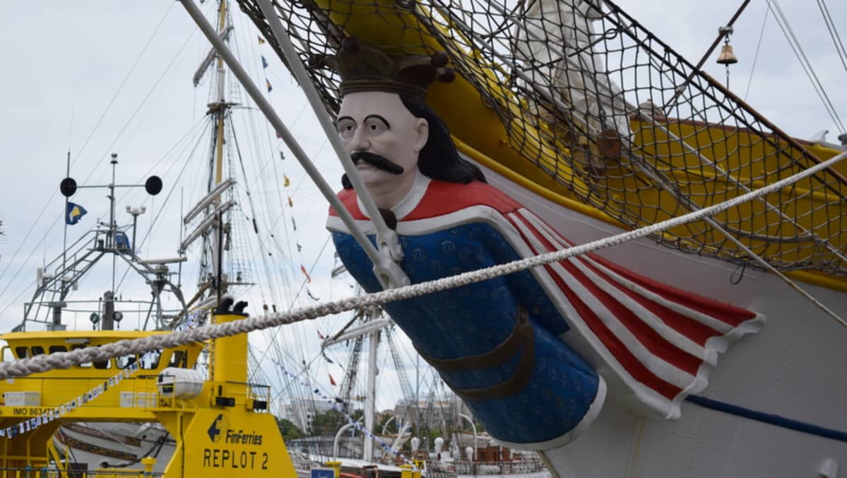 Romanialaisalus Mircean keulakuva Tall Ships Racessa.