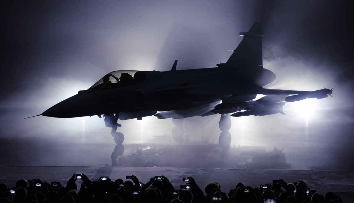 Uuden JAS 39 Gripen hävittäjän julkistamistilaisuus toukokuussa 2016 Linköpingissä.