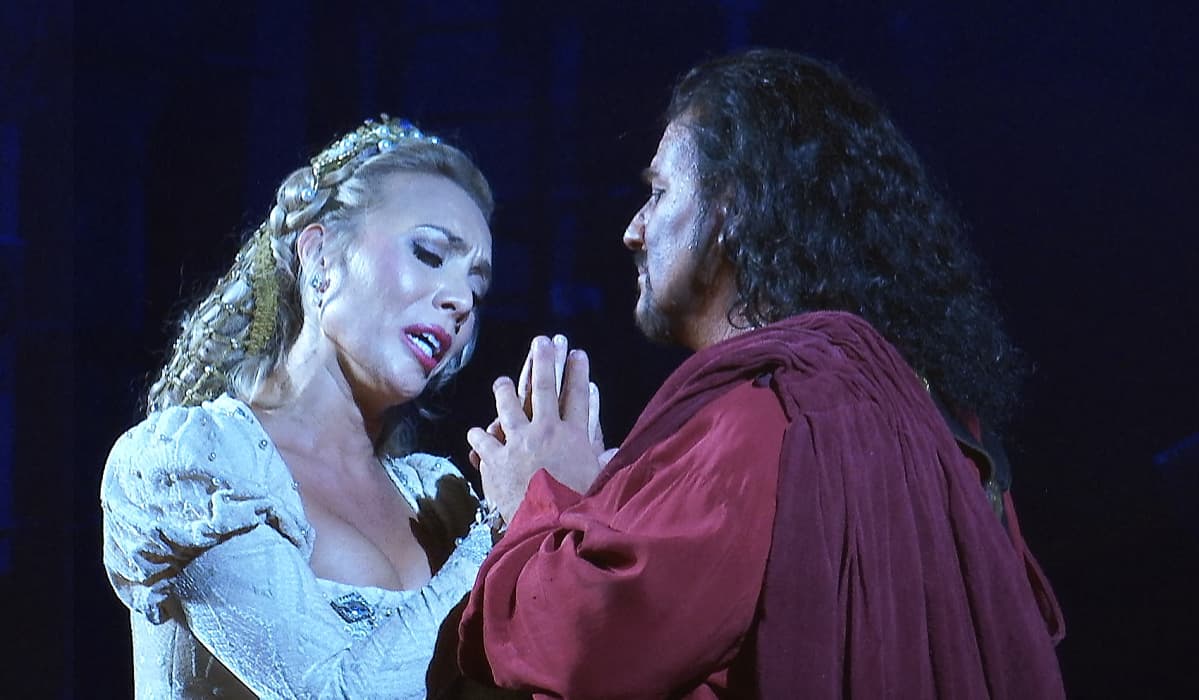 Bolshoi-teatteri esiityjiä
