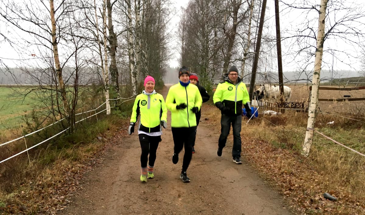 Karvialainen Iina Puskala juoksi vuoden jokaisena päivänä maratonin.