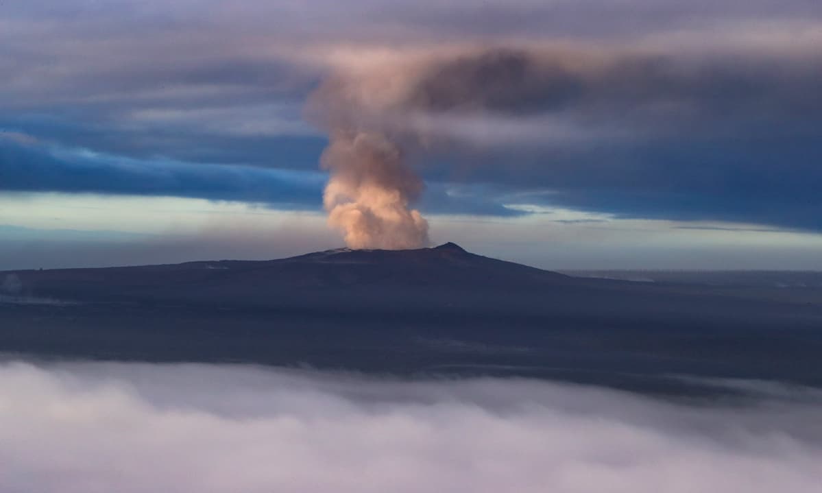 Kīlauea-tulivuoren savua 2. toukokuuta.