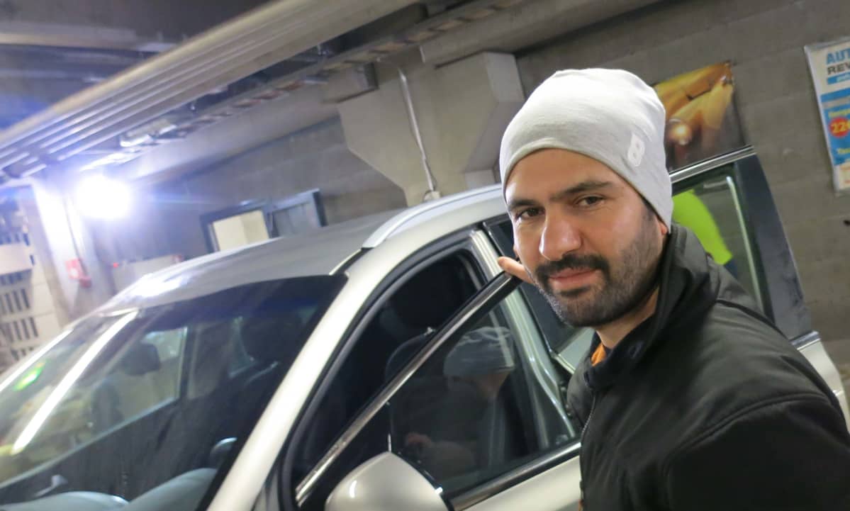 Autopesulan yrittäjä Ridvan Gulfirat Rovaniemi