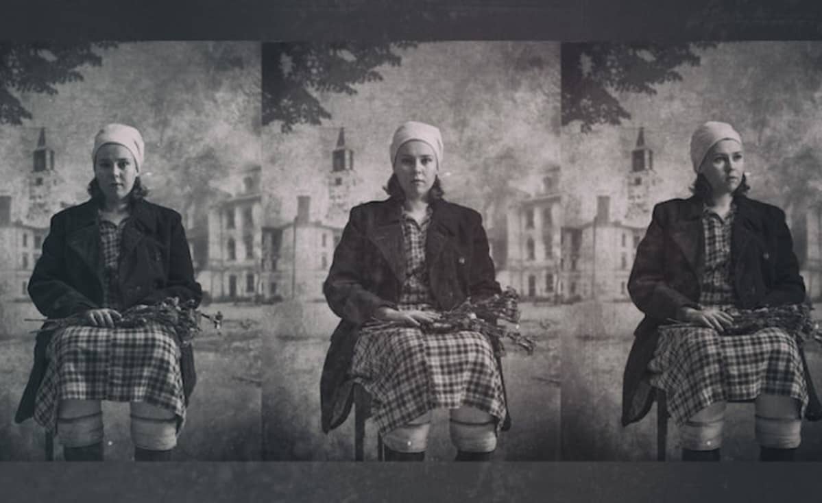 Tehdas-teatteri kuvaa kahtiajakautunutta Turkua vuonna 1918 esityksessään Värit ovat vapauden - Punavalkoinen Turku.