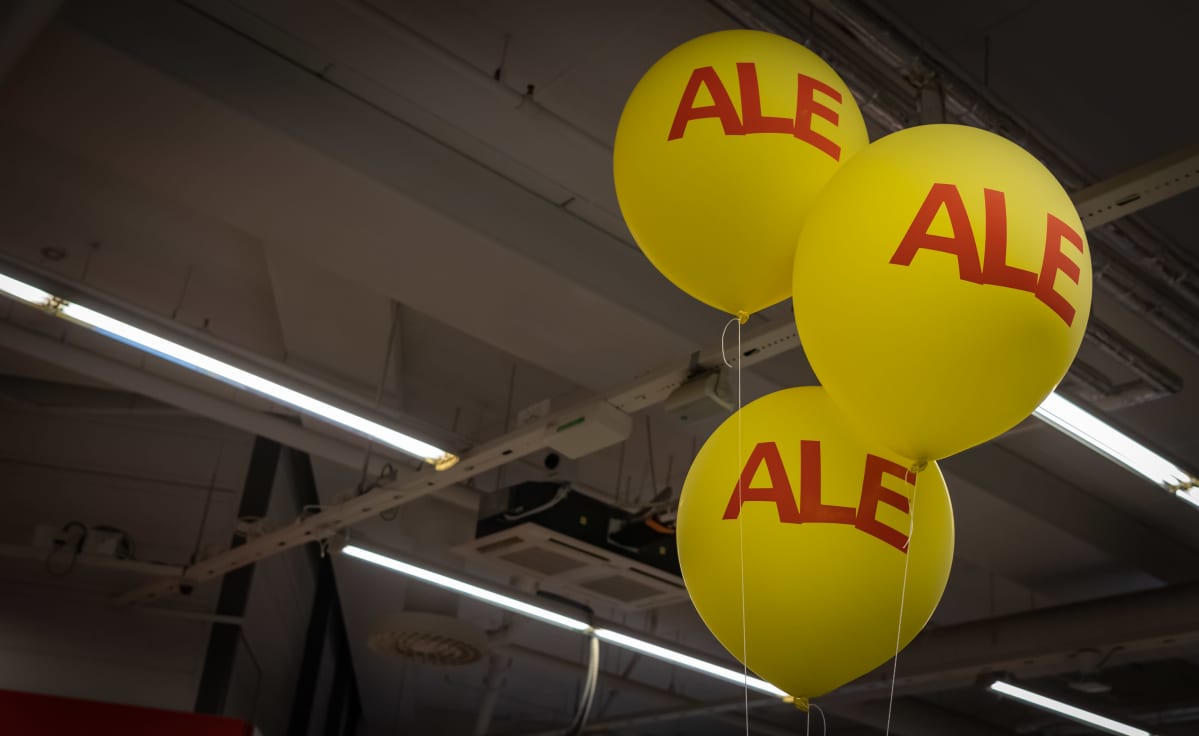 Alennusmyynti kodinkoneliikkeessä